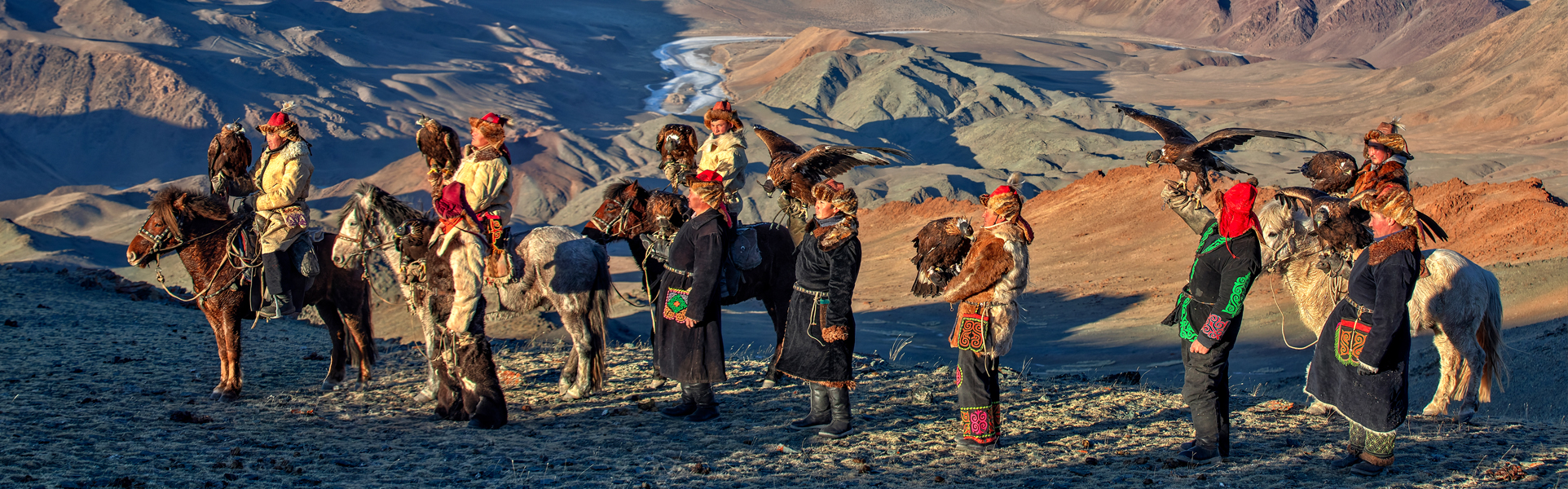 Eagle_hunting_festival_and_gobi_desert_tour_cover_ayan_travel