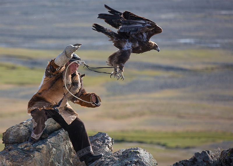 Taking photo_at_golden_eagle_festival