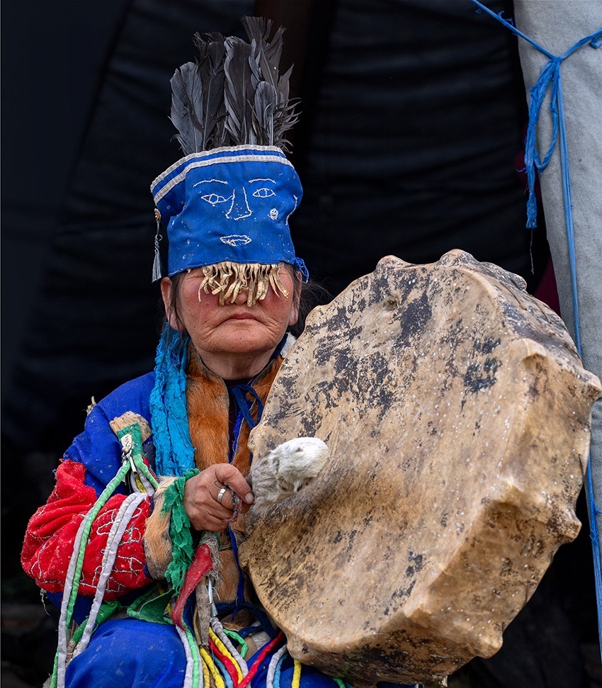 portraits of shaman in mongolia photo tour ayan travel