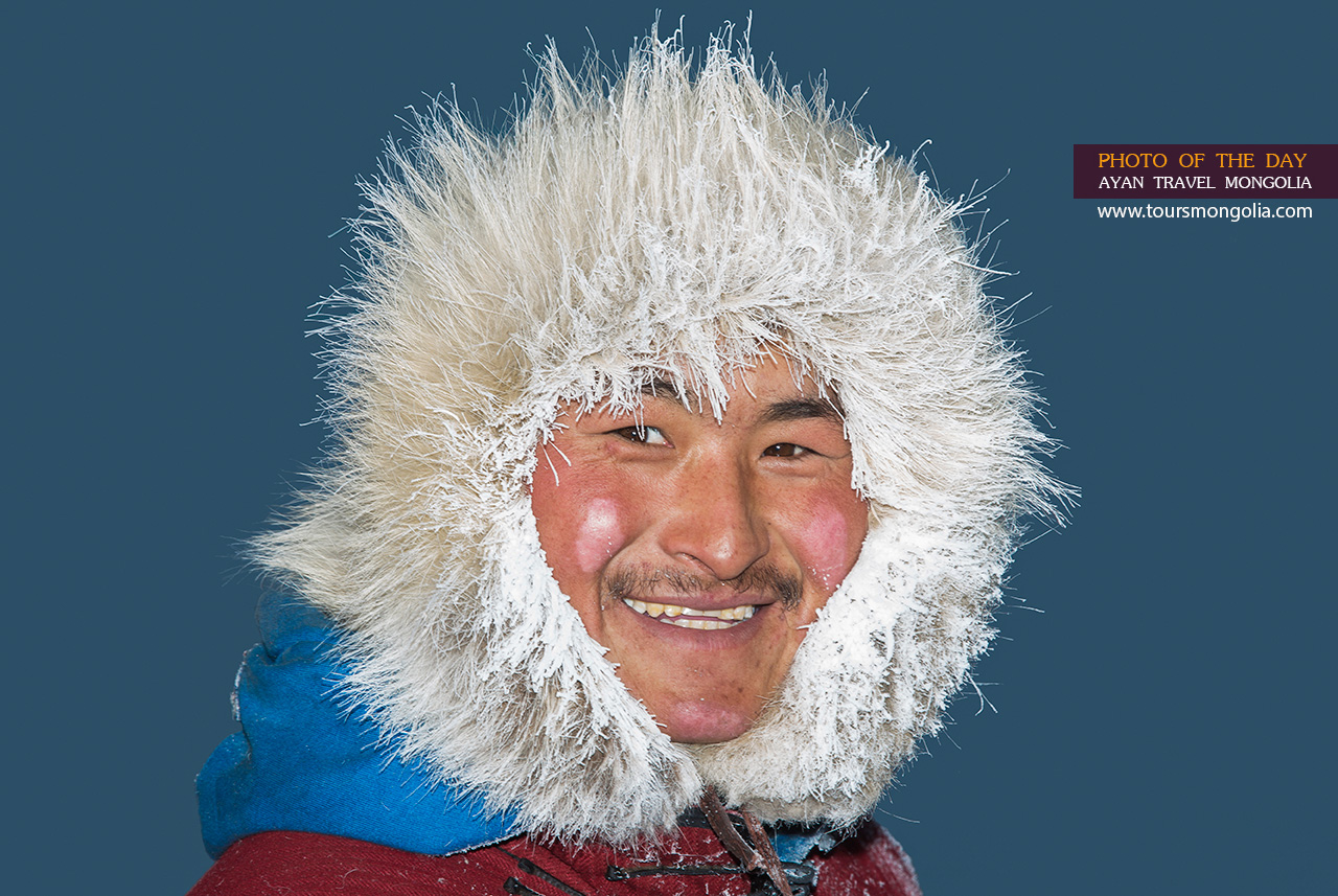 Mongolian-nomad-man-portrait-winter-photo