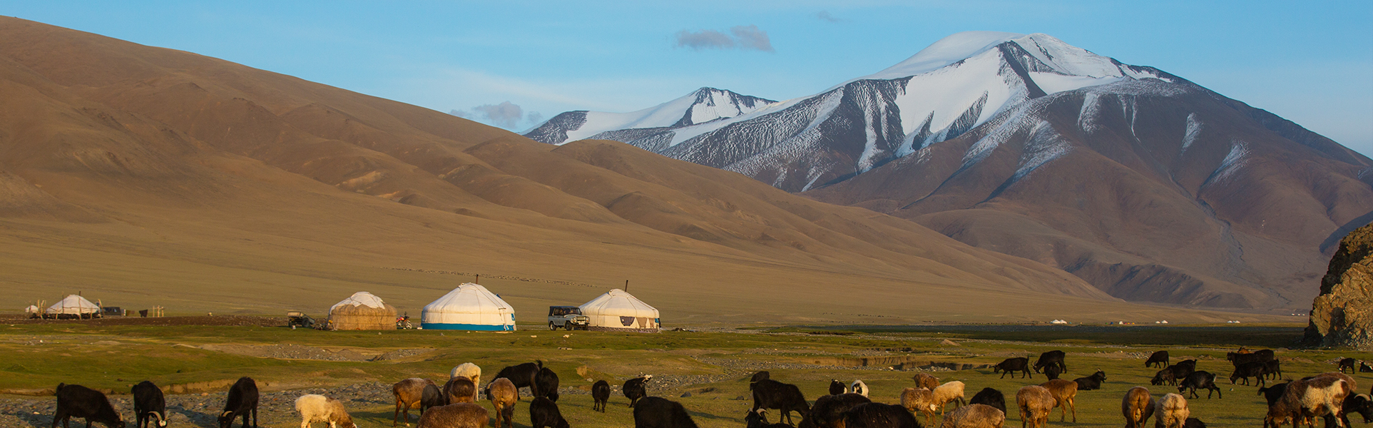 Western_mongolia_travel_destinations