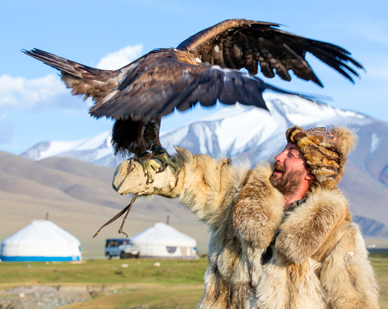 about_eagle_festival_mongolia