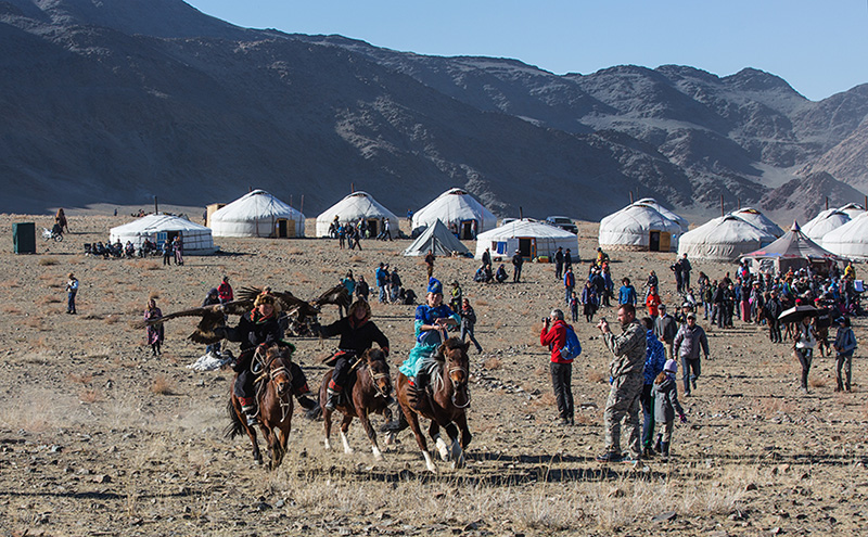eagle festival in sagsai
